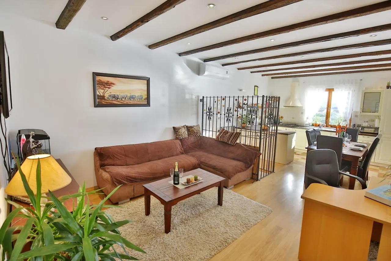 Holiday House Dolce Vita Sukosan Villa